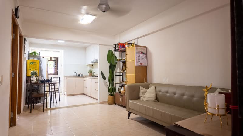 8 Selegie Road, 8 Selegie Road, 6 Bedrooms, 1,205 sqft, HDB Flat For Sale, by Arthur Lim, 500196433 - Living Room 2 - PropertyGuru.com.sg