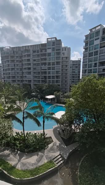Ripple Bay, 4 Pasir Ris Link, 2 Bedrooms, 775 sqft, Condominium For Rent, by Seah Yihui Agnes, 500196434 - Balcony view - PropertyGuru.com.sg