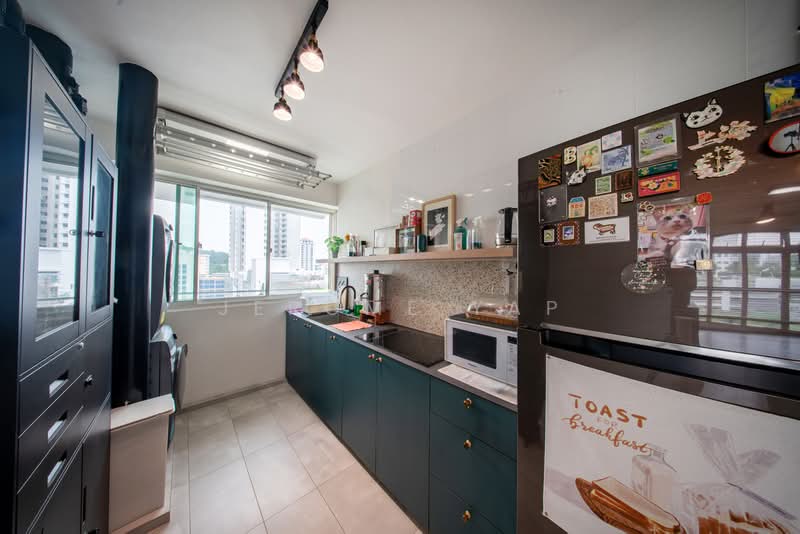 80C Telok Blangah Street 31, 80C Telok Blangah Street 31, 2 Bedrooms, 732 sqft, HDB Flat For Sale, by Jerome Yap, 500196438 - Kitchen - PropertyGuru.com.sg