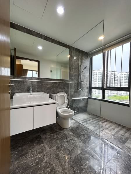 Parc Centros, 80 Punggol Central, Room Rental, 200 sqft, Condominium For Rent, by Tricia Tay, 500196441 - Bathroom - PropertyGuru.com.sg