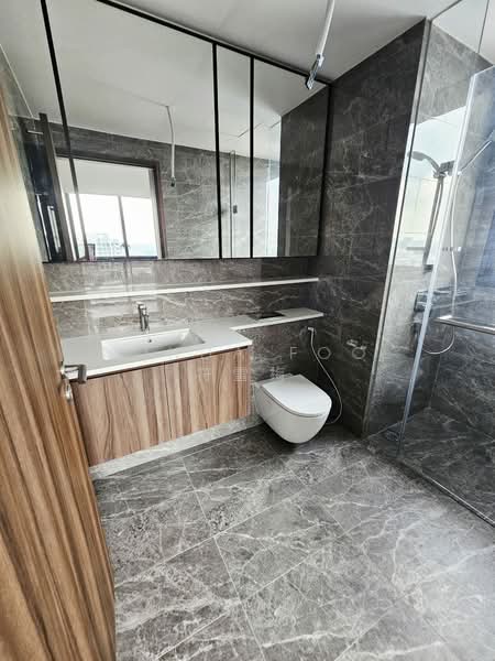 Lentor Modern, 7 Lentor Central, 3 Bedrooms, 980 sqft, Condominium For Rent, by Linda Foo 符雪梅, 500196444 - Bathroom - PropertyGuru.com.sg