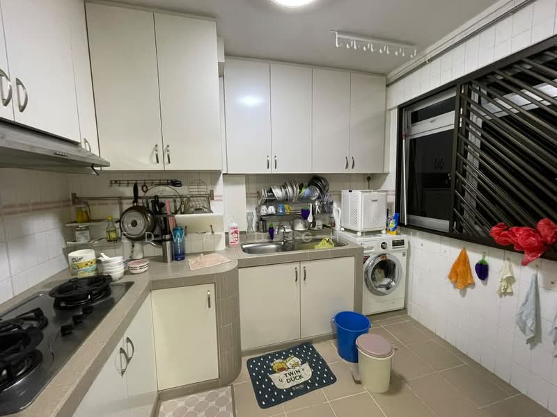 217 Choa Chu Kang Central, 217 Choa Chu Kang Central, 3 Bedrooms, 1,130 sqft, HDB Flat For Rent, by Edward Chuah, 500196451 - Kitchen - PropertyGuru.com.sg