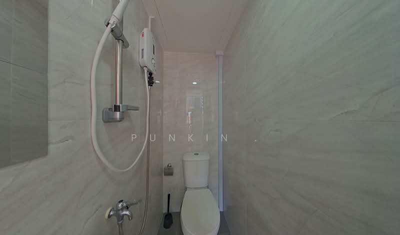 Emerald Garden, 33 Club Street, Room Rental, 80 sqft, Condominium For Rent, by punkin, 500196460 - Bathroom - PropertyGuru.com.sg