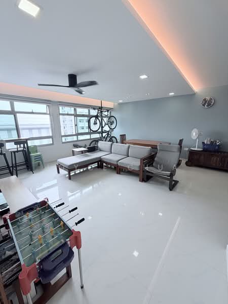 18C Holland Drive, 18C Holland Drive, 3 Bedrooms, 1,259 sqft, HDB Flat For Sale, by Joyce Chua, 500196466 - Living Room - PropertyGuru.com.sg