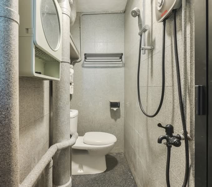 81 Commonwealth Close, 81 Commonwealth Close, 2 Bedrooms, 495 sqft, HDB Flat For Sale, by Oscar Tsui, 500196470 - PropertyGuru.com.sg