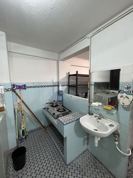 117 Lorong 1 Toa Payoh, 117 Lorong 1 Toa Payoh, 3 Bedrooms, 721 sqft, HDB Flat For Rent, by Francis Loh, 500196475 - PropertyGuru.com.sg