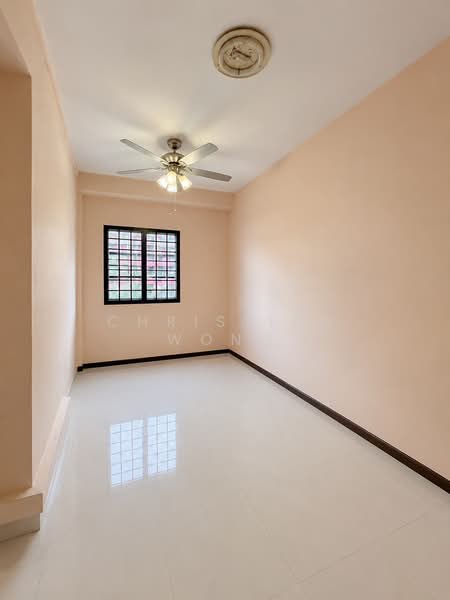 223 Bishan Street 23, 223 Bishan Street 23, 4 Bedrooms, 1,302 sqft, HDB Flat For Rent, by Christina Wong, 500196476 - Bedroom 3 - PropertyGuru.com.sg
