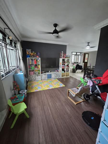 184C Rivervale Crescent, 184C Rivervale Crescent, 3 Bedrooms, 915 sqft, HDB Flat For Sale, by Alger Lam, 500196479 - Living Room - PropertyGuru.com.sg