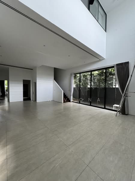 Changi Road, , 5 Bedrooms, 4,364 sqft, Bungalow House For Sale, by Law Viona, 500196484 - Living Room - PropertyGuru.com.sg