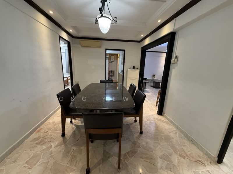 17 Beach Road, 17 Beach Road, 3 Bedrooms, 828 sqft, HDB Flat For Rent, by Ong Yew Lai, 500196492 - Dining Room - PropertyGuru.com.sg