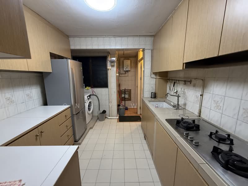 17 Beach Road, 17 Beach Road, 3 Bedrooms, 828 sqft, HDB Flat For Rent, by Ong Yew Lai, 500196492 - Kitchen - PropertyGuru.com.sg