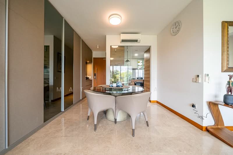 Waterfront Key, 780 Bedok Reservoir Road, 3 Bedrooms, 1,313 sqft, Condominium For Sale, by Matthew Tan, 500196495 - Dining Room - PropertyGuru.com.sg