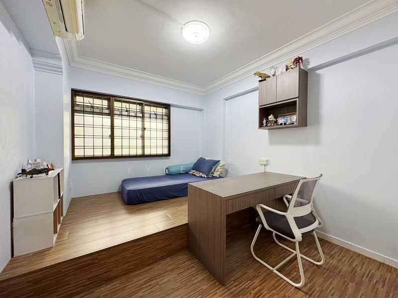 739 Jurong West Street 73, 739 Jurong West Street 73, 3 Bedrooms, 1,141 sqft, HDB Flat For Sale, by Kyle Low, 500196496 - Bedroom - PropertyGuru.com.sg