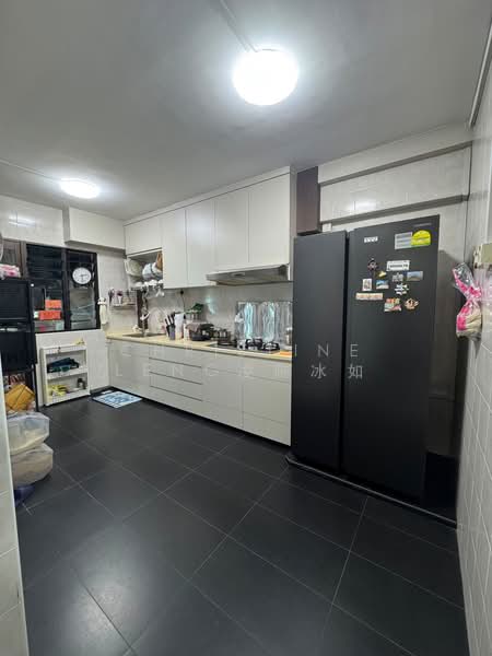 669C Jurong West Street 64, 669C Jurong West Street 64, 4 Bedrooms, 1,399 sqft, HDB Flat For Sale, by Christine Leng凌陈冰如, 500196501 - Kitchen - PropertyGuru.com.sg