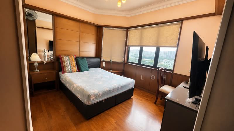 Simsville, 10 Geylang East Avenue 2, 3 Bedrooms, 1,249 sqft, Condominium For Sale, by Yi Ming Loh, 500196504 - Bedroom - PropertyGuru.com.sg