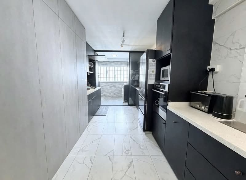 71 Bedok South Road, 71 Bedok South Road, 3 Bedrooms, 990 sqft, HDB Flat For Sale, by Arthur Loo, 500196507 - Kitchen - PropertyGuru.com.sg