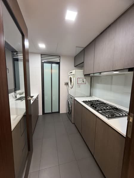 Riverparc Residence, 90 Punggol Drive, 4 Bedrooms, 1,346 sqft, Executive Condominium For Sale, by Doreen Tan, 500196514 - Kitchen - PropertyGuru.com.sg