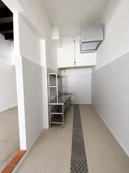Geylang Road Lorong 44, 99 Geylang Road, Eunos / Geylang / Paya Lebar, 1,200 sqft, Shop / Shophouse For Rent, by Javier Ng 黄允健, 500196517 - Kitchen - CommercialGuru.com.sg