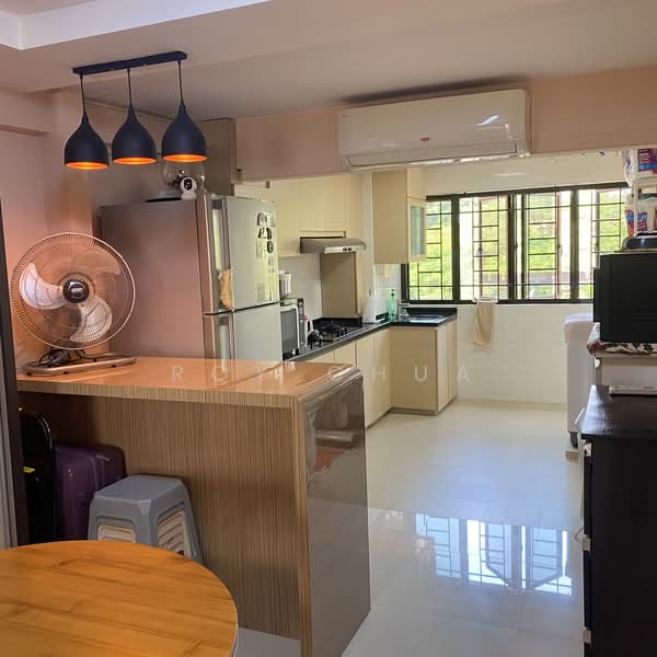 42 Holland Drive, 42 Holland Drive, 2 Bedrooms, 635 sqft, HDB Flat For Sale, by Roy Chua, 500196523 - Kitchen - PropertyGuru.com.sg