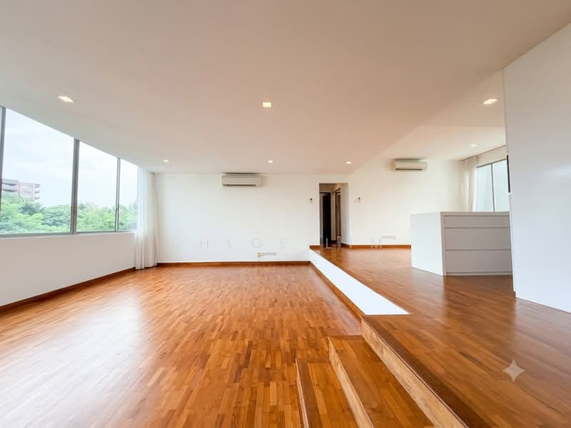 Nassim Regency, 37 Nassim Road, 3 Bedrooms, 2,056 sqft, Apartment For Rent, by Chloe Lim, 500196530 - Living Room - PropertyGuru.com.sg
