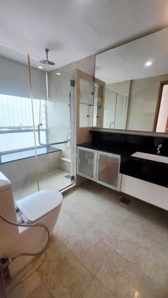 One Leicester, 1 Leicester Road, 3 Bedrooms, 1,206 sqft, Condominium For Rent, by Regina Lim, 500196531 - Master Bathroom - PropertyGuru.com.sg