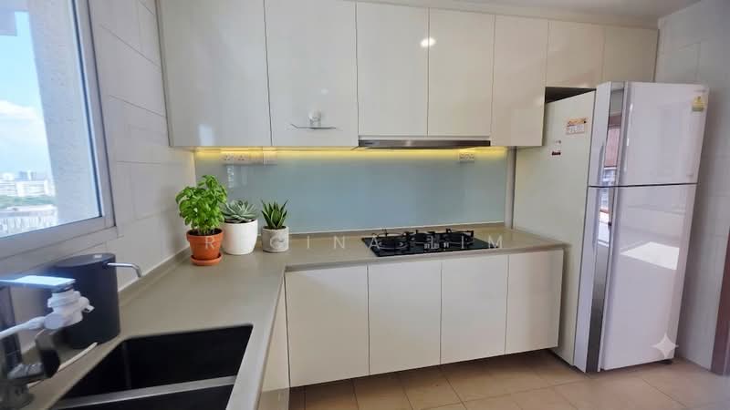 One Leicester, 1 Leicester Road, 3 Bedrooms, 1,206 sqft, Condominium For Rent, by Regina Lim, 500196531 - Kitchen - PropertyGuru.com.sg