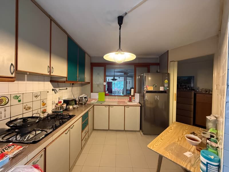 106 Jalan Dusun, 106 Jalan Dusun, Room Rental, 200 sqft, HDB Flat For Rent, by Novell Tan, 500196537 - Kitchen - PropertyGuru.com.sg