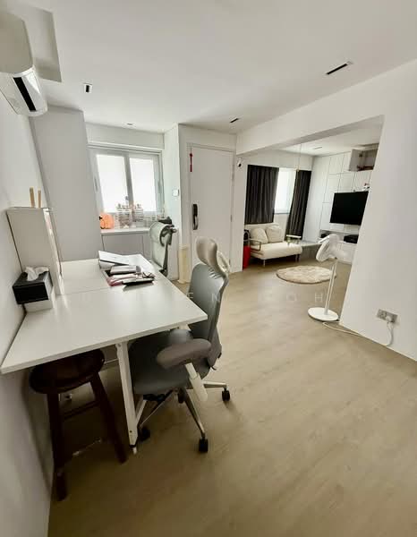 43 Bendemeer Road, 43 Bendemeer Road, 2 Bedrooms, 678 sqft, HDB Flat For Sale, by Darren Goh, 500196538 - Living Room - PropertyGuru.com.sg