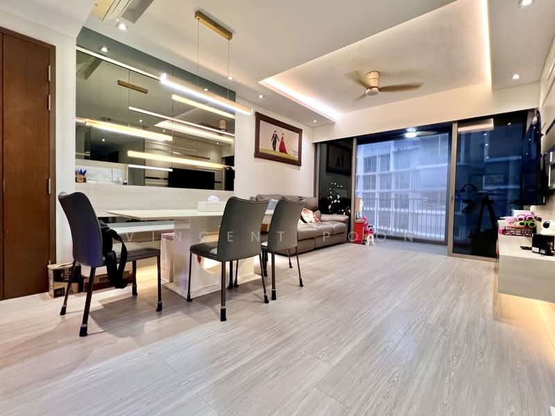 The Visionaire, 194 Canberra Drive, 4 Bedrooms, 1,141 sqft, Executive Condominium For Sale, by Vincent Poon, 500196550 - Living Room - PropertyGuru.com.sg