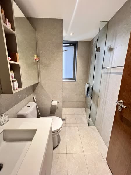 The Visionaire, 194 Canberra Drive, 4 Bedrooms, 1,141 sqft, Executive Condominium For Sale, by Vincent Poon, 500196550 - Bathroom - PropertyGuru.com.sg