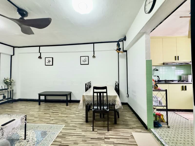 93 Paya Lebar Way, 93 Paya Lebar Way, 2 Bedrooms, 624 sqft, HDB Flat For Sale, by Farah Zack, 500196553 - Living Room - PropertyGuru.com.sg
