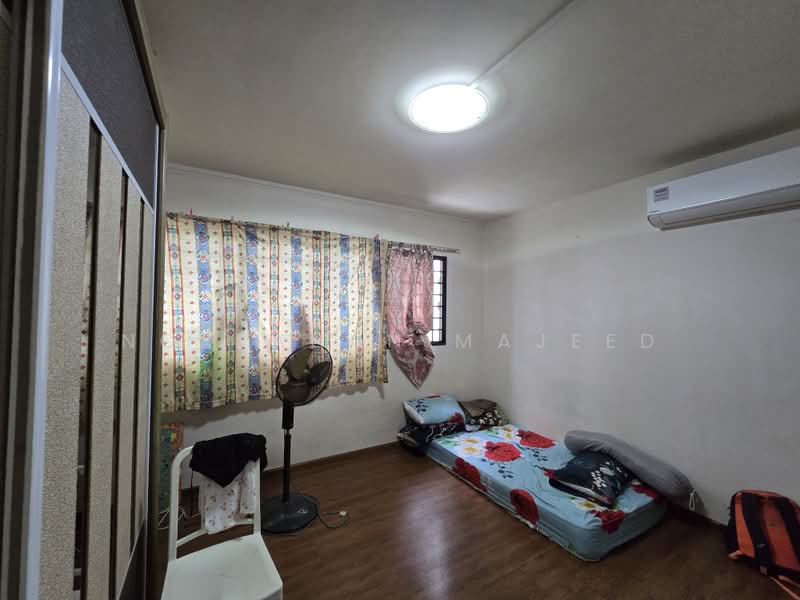 252 Bangkit Road, 252 Bangkit Road, 3 Bedrooms, 1,120 sqft, HDB Flat For Sale, by Norjahan Majeed, 500196559 - Bedroom - PropertyGuru.com.sg