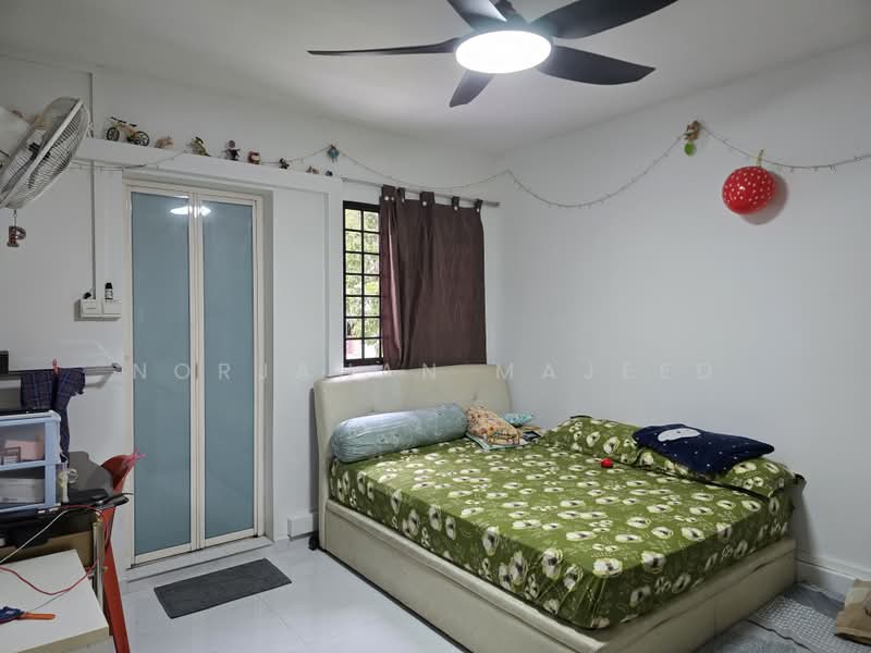 252 Bangkit Road, 252 Bangkit Road, 3 Bedrooms, 1,120 sqft, HDB Flat For Sale, by Norjahan Majeed, 500196559 - Bedroom - PropertyGuru.com.sg
