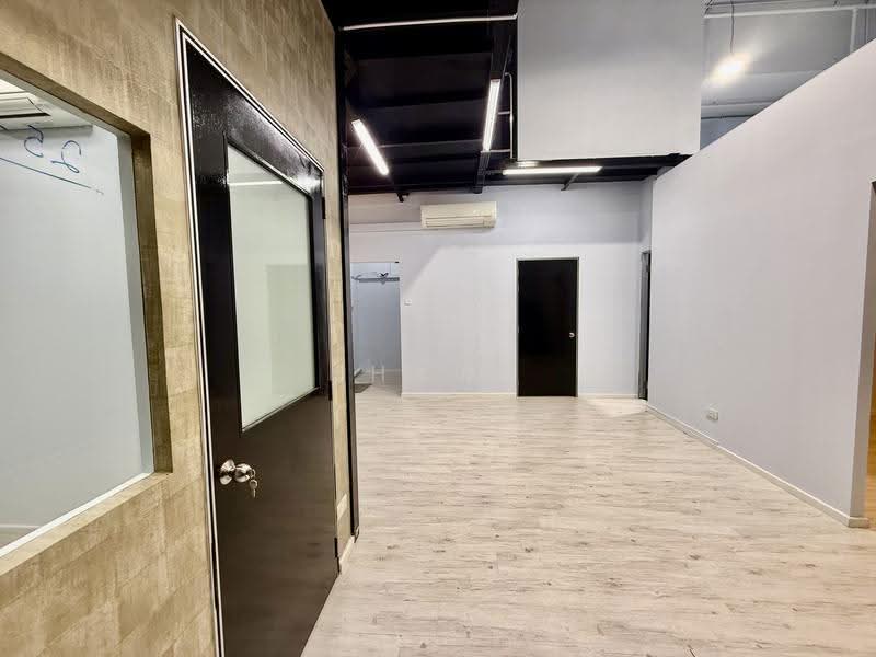 Northstar @ Amk, 7030 Ang Mo Kio Avenue 5, Ang Mo Kio / Bishan / Thomson, 1,650 sqft, Light Industrial (B1) For Rent, by Shawn Thayalan, 500196569 - Interior - CommercialGuru.com.sg