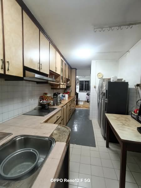 853 Woodlands Street 83, 853 Woodlands Street 83, 3 Bedrooms, 904 sqft, HDB Flat For Sale, by Mohd Zaini Sardek, 500196579 - Kitchen - PropertyGuru.com.sg