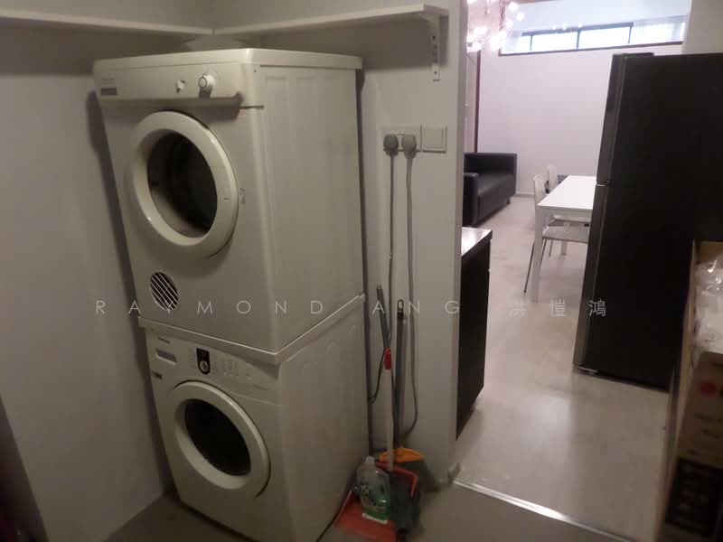 International Plaza, 10 Anson Road, 3 Bedrooms, 1,033 sqft, Apartment For Rent, by Raymond Ang 洪愷鴻, 500196581 - Living Room - PropertyGuru.com.sg
