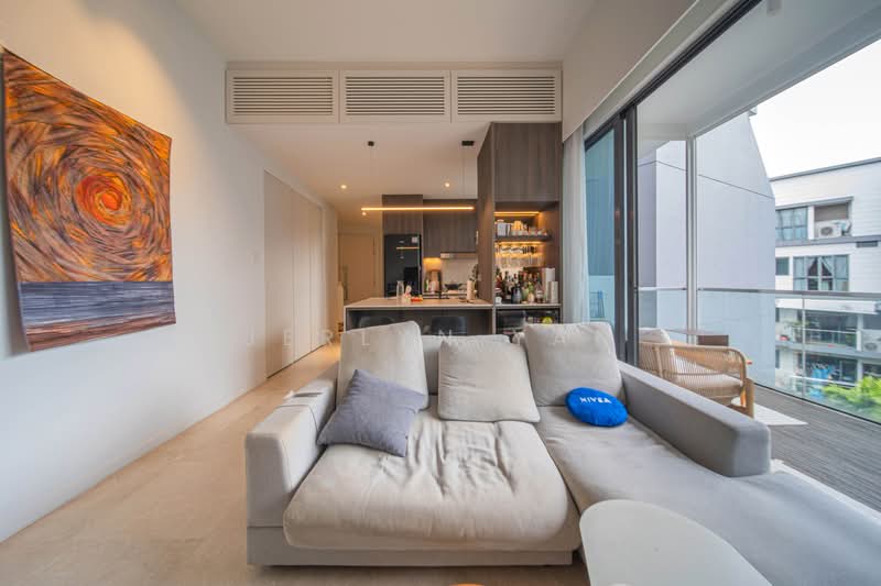 Seventy St Patrick's, 78 Saint Patrick's Road, 2 Bedrooms, 872 sqft, Condominium For Sale, by Jerlyn Yan, 500196582 - Living Room - PropertyGuru.com.sg