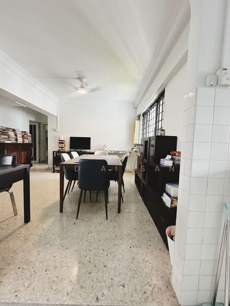 710 Bedok Reservoir Road, 710 Bedok Reservoir Road, 3 Bedrooms, 1,302 sqft, HDB Flat For Sale, by Sid Aiksan, 500196603 - Dining Room - PropertyGuru.com.sg