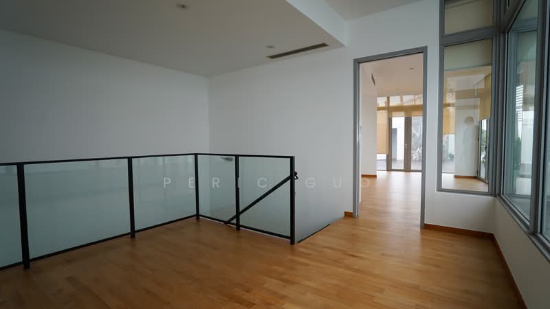 The Oceanfront @ Sentosa Cove, , 6 Bedrooms, 8,096 sqft, Condominium For Rent, by Peric Guo, 500196606 - Roof Top - PropertyGuru.com.sg