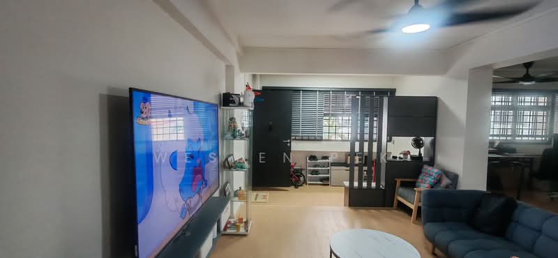 751 Choa Chu Kang North 5, 751 Choa Chu Kang North 5, 3 Bedrooms, 1,378 sqft, HDB Flat For Sale, by Westen Pek, 500196608 - Living Room - PropertyGuru.com.sg