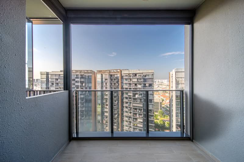 Parc Esta, 822 Sims Avenue, 2 Bedrooms, 743 sqft, Condominium For Sale, by Caleb Peh, 500196617 - Balcony - PropertyGuru.com.sg