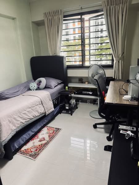 185B Rivervale Crescent, 185B Rivervale Crescent, 3 Bedrooms, 915 sqft, HDB Flat For Sale, by Elwyn Gerard, 500196618 - Bedroom - PropertyGuru.com.sg