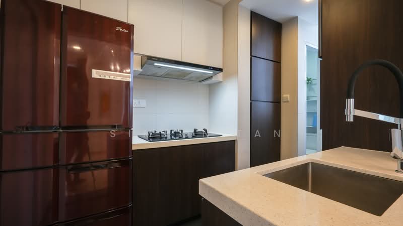 Coastarina, 510 East Coast Road, 4 Bedrooms, 1,389 sqft, Condominium For Sale, by Simeon Tan, 500196628 - Kitchen - PropertyGuru.com.sg