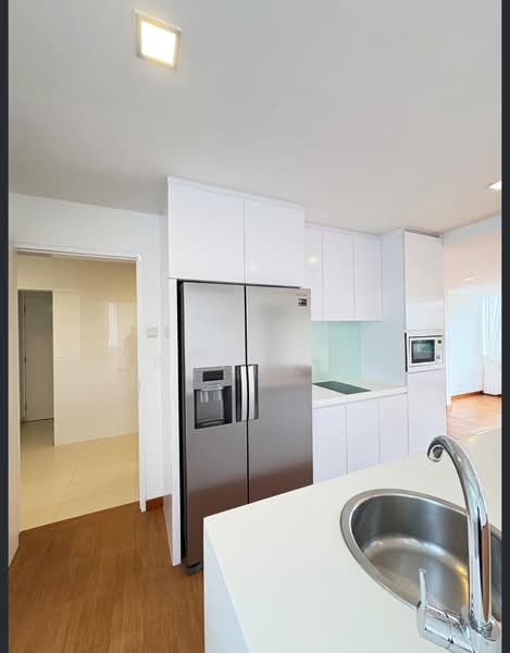 Nassim Regency, 37 Nassim Road, 3 Bedrooms, 2,055 sqft, Apartment For Rent, by Ray Lim, 500196632 - Kitchen - PropertyGuru.com.sg
