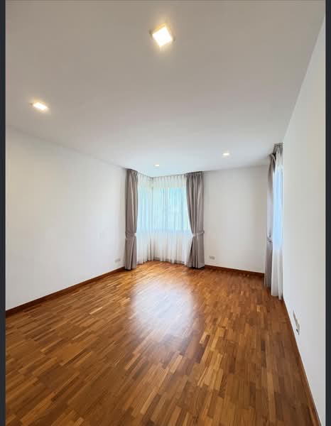 Nassim Regency, 37 Nassim Road, 3 Bedrooms, 2,055 sqft, Apartment For Rent, by Ray Lim, 500196632 - Bed Room - PropertyGuru.com.sg