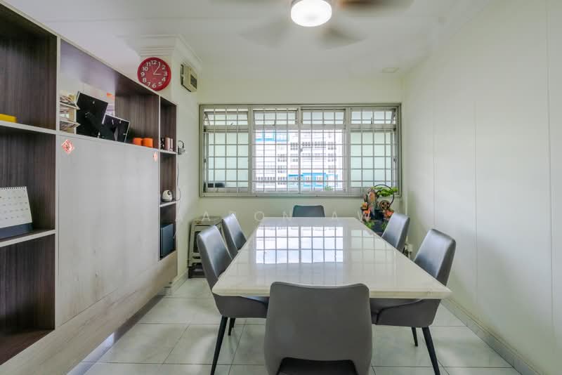 619 Woodlands Drive 52, 619 Woodlands Drive 52, 3 Bedrooms, 990 sqft, HDB Flat For Sale, by Aaron Aw, 500196639 - Dining Room - PropertyGuru.com.sg