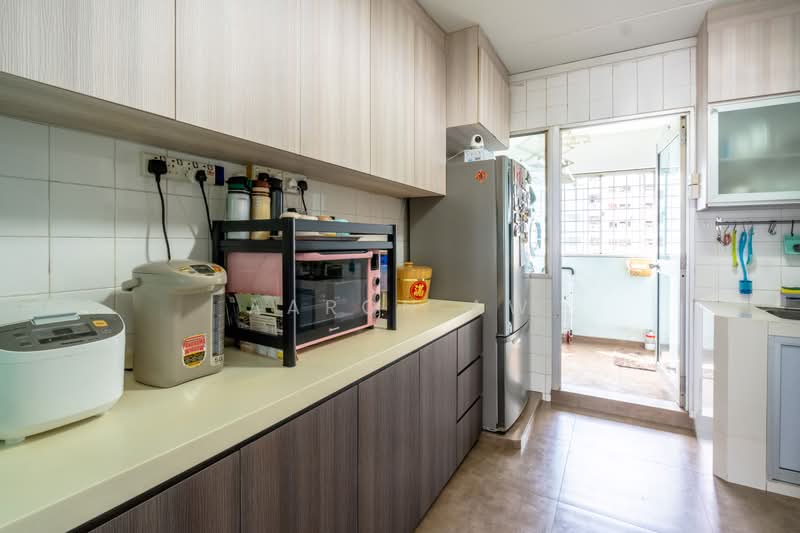 619 Woodlands Drive 52, 619 Woodlands Drive 52, 3 Bedrooms, 990 sqft, HDB Flat For Sale, by Aaron Aw, 500196639 - Kitchen - PropertyGuru.com.sg