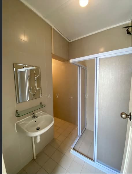 Townerville, McNair Road, 3 Bedrooms, 2,423 sqft, Conservation House For Rent, by Ray Lim, 500196642 - Bathroom - PropertyGuru.com.sg