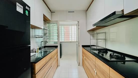 194B Bukit Batok West Avenue 6, 194B Bukit Batok West Avenue 6, 3 Bedrooms, 990 sqft, HDB Flat For Sale, by Jason Goh, 500196646 - PropertyGuru.com.sg