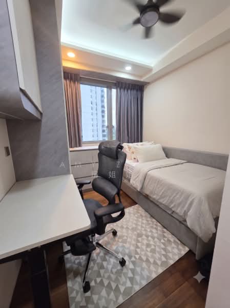 Amber Park, 14 Amber Gardens, 4 Bedrooms, 1,572 sqft, Condominium For Sale, by Amy Zeng 房姐姐, 500196656 - Bedroom - PropertyGuru.com.sg